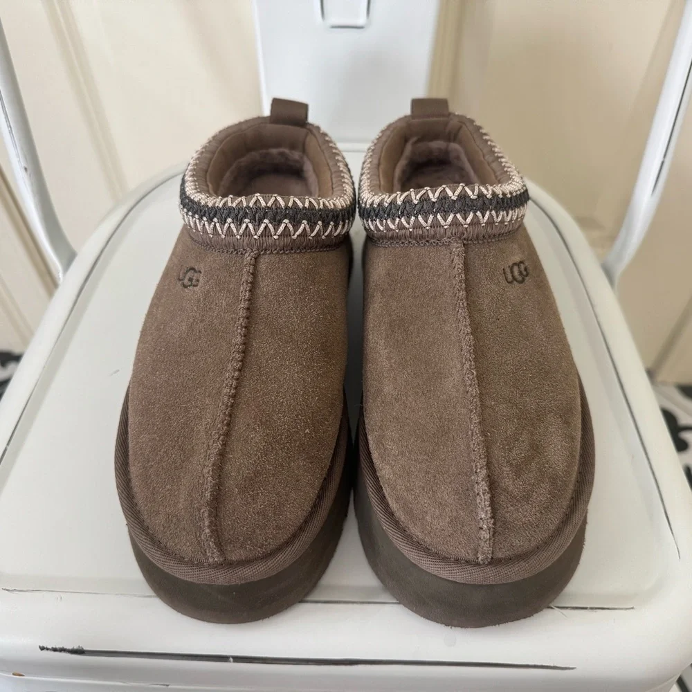 UGG Brown Cozy Suede Slippers with Knitted Detail